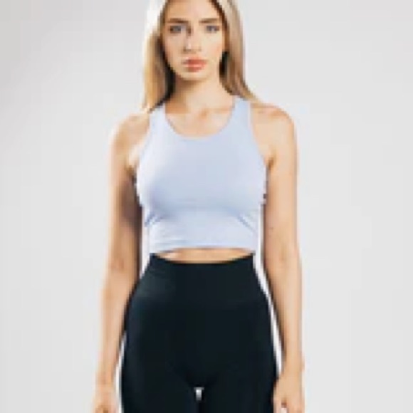 Alphalete Essential Crop Tank - Ice Blue - Picture 4 of 4